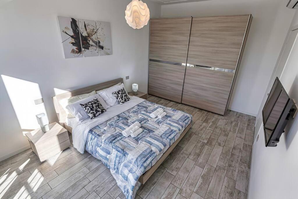 Garda Lake View Apartment Desenzano del Garda Buitenkant foto