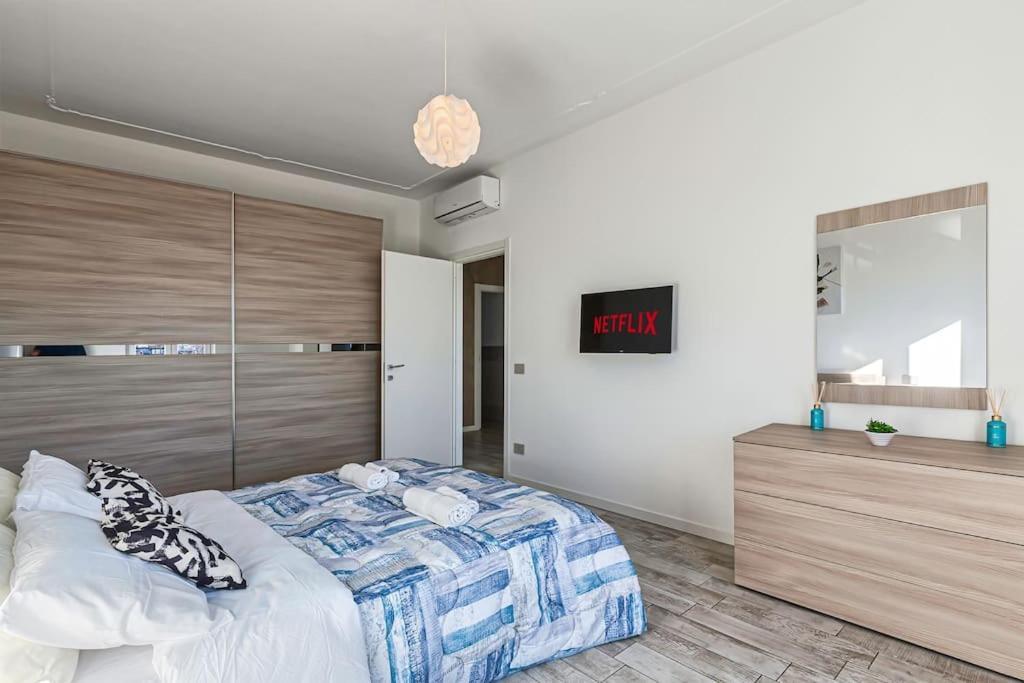 Garda Lake View Apartment Desenzano del Garda Buitenkant foto
